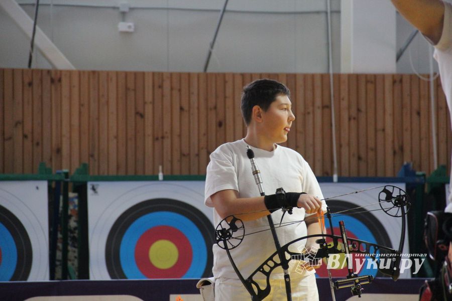 В Великих Луках завершились соревнования по стрельбе из лука «Надежды России» (ФОТО)