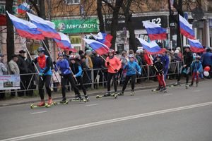 Великие Луки отметили День народного единства (фоторепортаж)