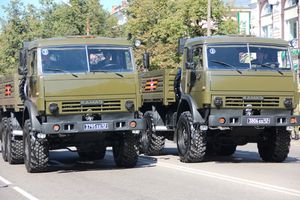 Военный парад в Великих Луках, часть II (ФОТО)