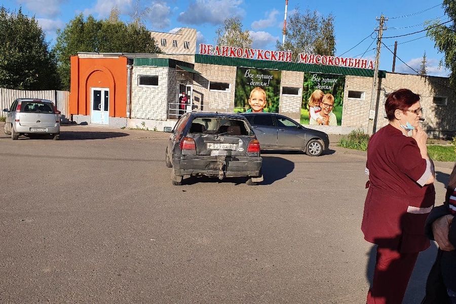 В Великих Луках мотоциклист погиб в ДТП (ФОТО)