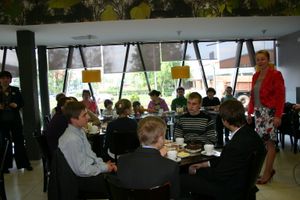 Великолукские школьники посетили "Литературное кафе"