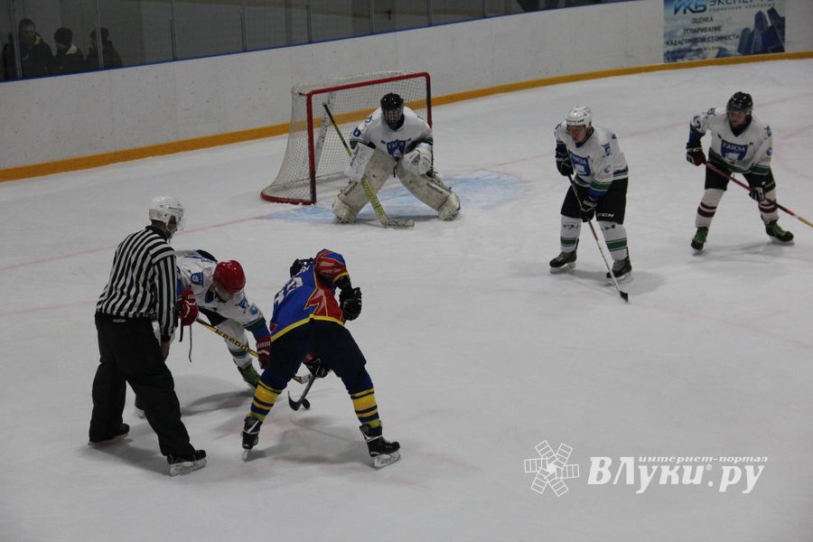 Псковская «Ганза» не смогла распечатать ворота ХК «ЛукиСпорт» (ФОТО)