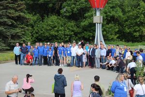 Памятный знак воздухоплаванию открыли в Великих Луках