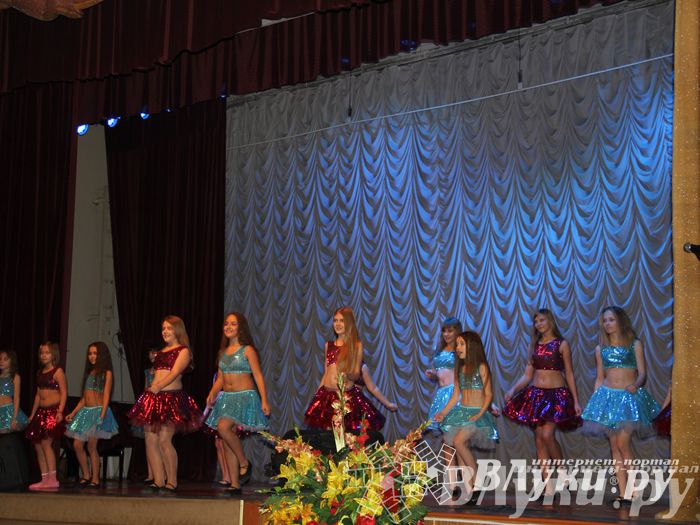 Танцевальный концерт «Восточные краски осени» прошел в музыкальной школе