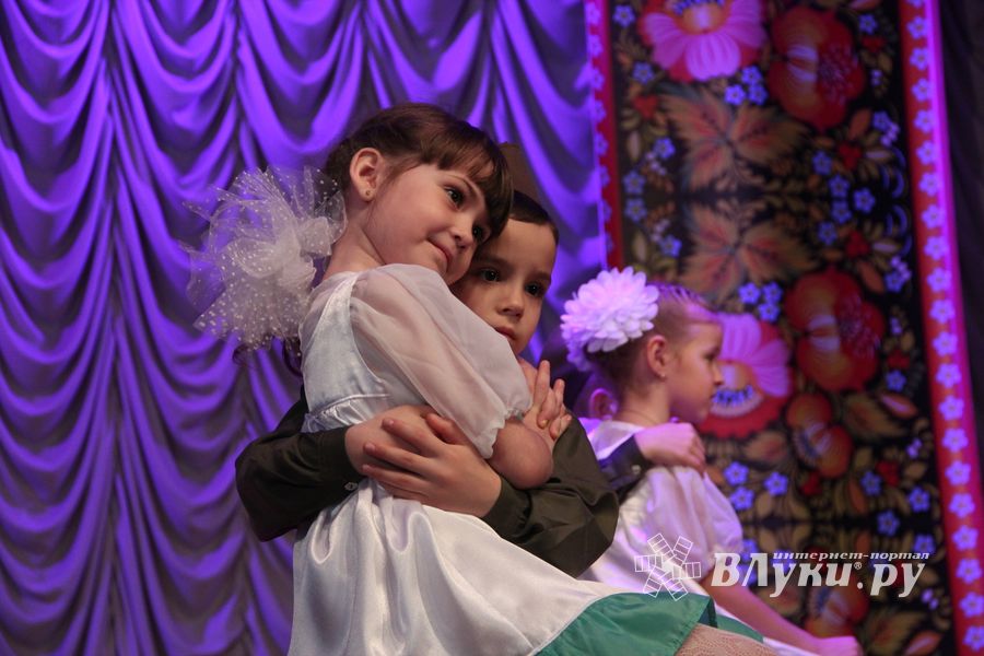 «Великолукская Веснянка»: детские сады 