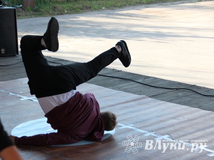  «ORIGINAL BBOYS CYPHERS» в Великих Луках (ФОТО+ВИДЕО)