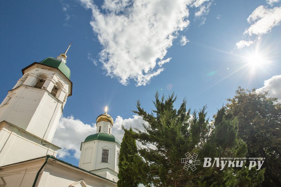 © ВЛуки.ру