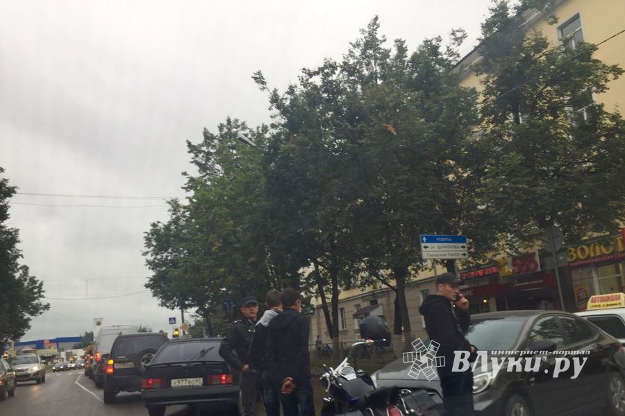 ДТП в Великих Луках (ФОТО)