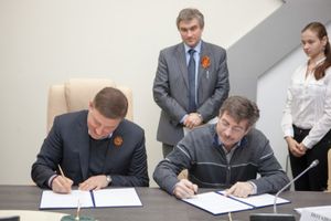 Андрей Турчак заключил соглашения с аптечнымим сетями для регулирования цен (фото)