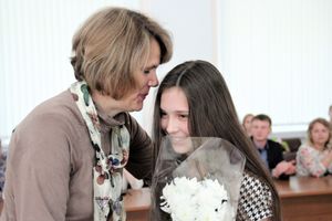 Лучших выпускников Великих Лук наградили «Золотыми парусами» (ФОТО)