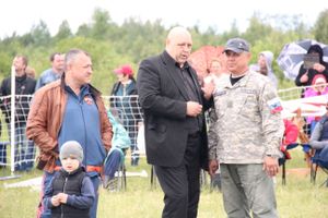 В Великих Луках проходит 7-й Фестиваль авиамодельного спорта (ФОТО)