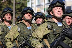 Военный парад в Великих Луках, часть II (ФОТО)