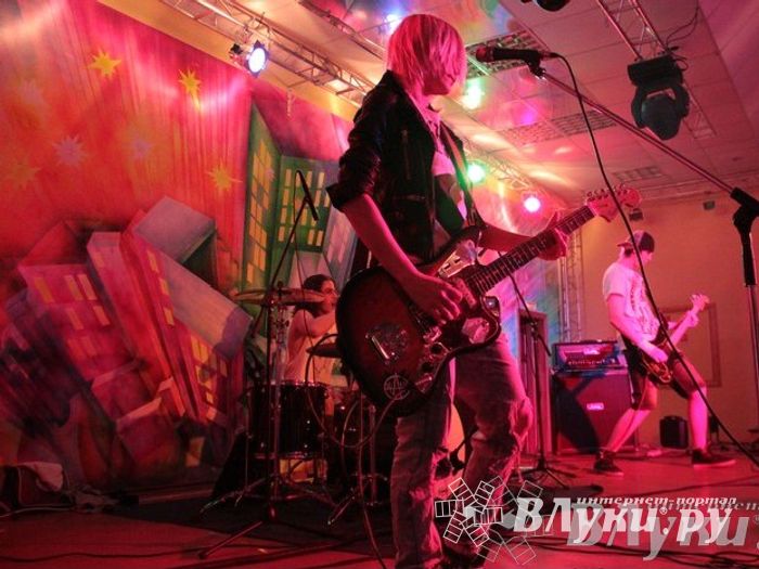 Гранж-фестиваль «Жизнь без Нирваны»