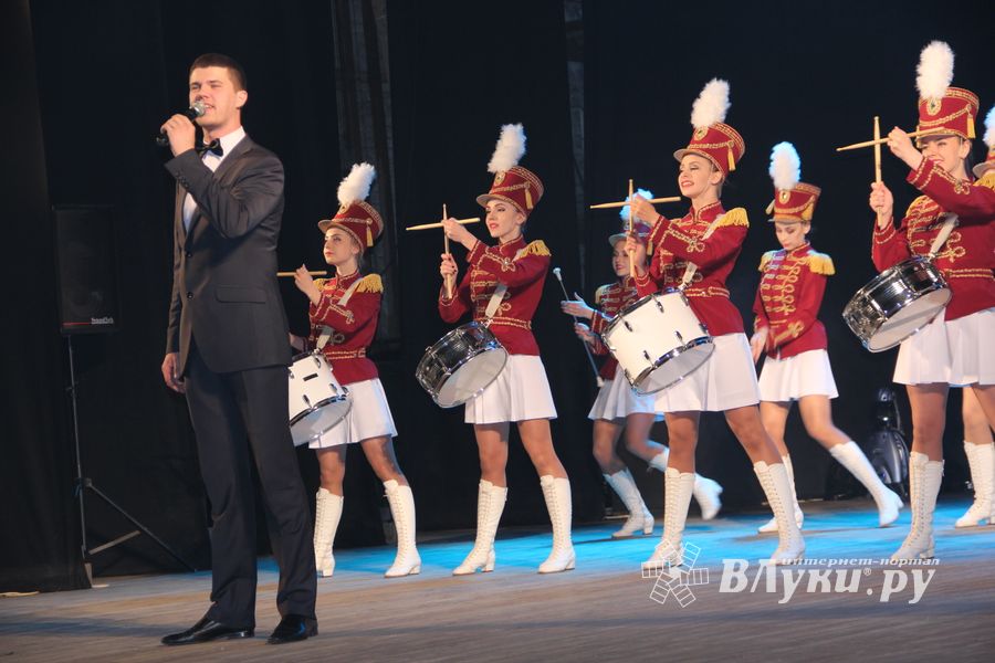 18 мая состоялся юбилейный концерт коллектива мажореток «Золотые погоны» (ФОТО)
