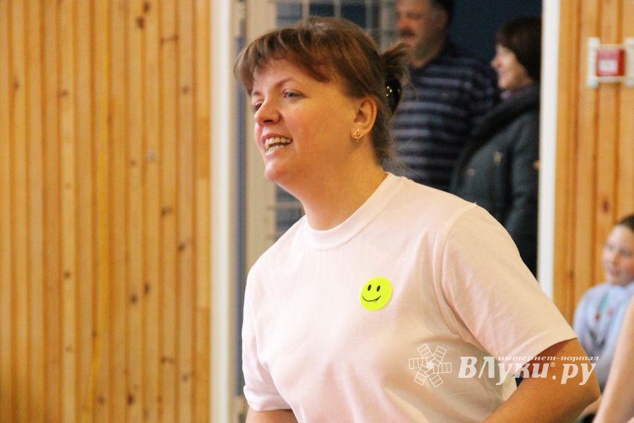 Великолучане одержали победу в зональном этапе «Папа, мама, я – спортивная семья» (ФОТО)