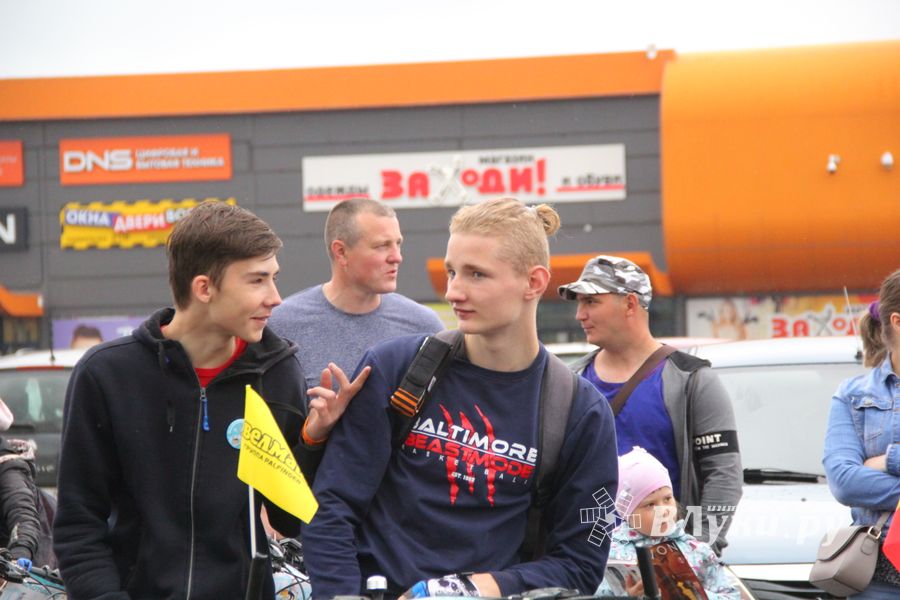 Зигзаг здоровья выполнили великолукские велосипедисты (ФОТО)