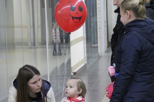 В ТЦ «Апельсин» прошла весенняя ночь распродаж