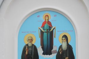 Новую часовню Покрова Богоматери освятили сегодня в заречном районе Великих Лук (ФОТО)