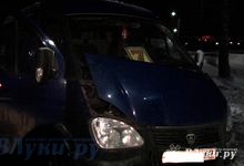 В Великих Луках пьяный водитель Газели врезался в дерево (фото)