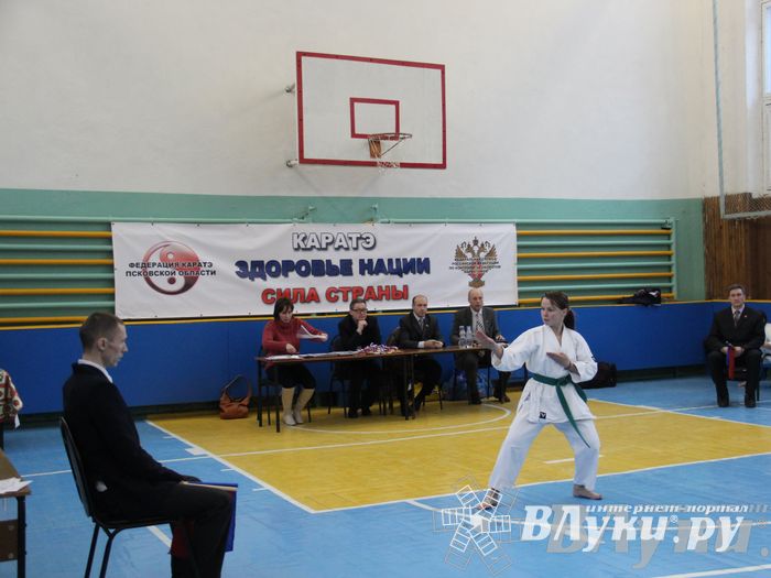 В Великих Луках прошел Открытый чемпионат Псковской области по каратэ