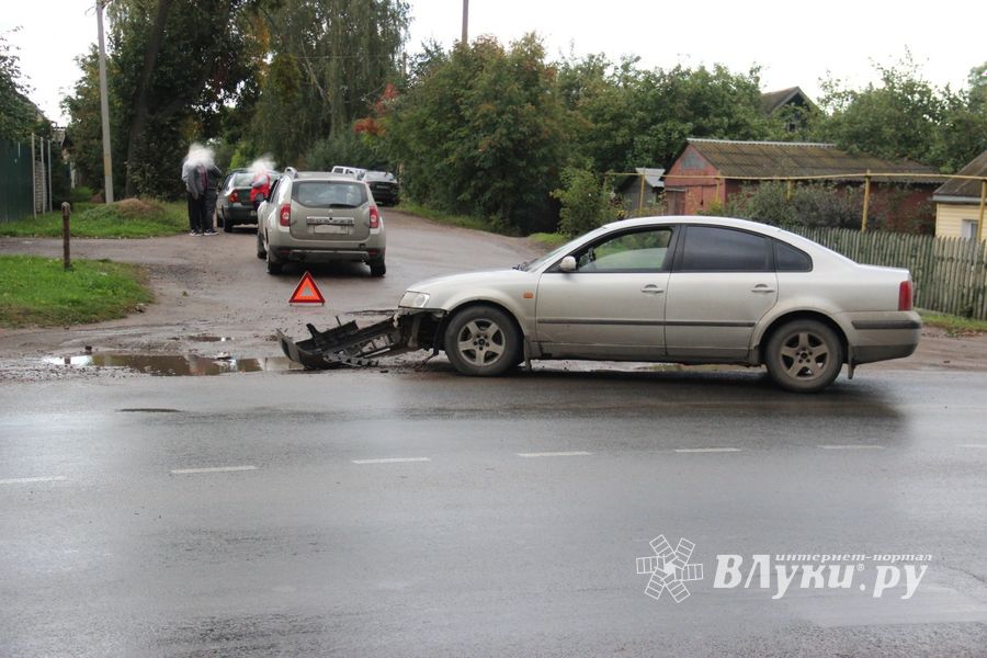 ДТП на улице Революционной (ФОТО)