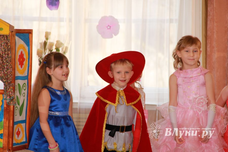 8 марта в саду 26