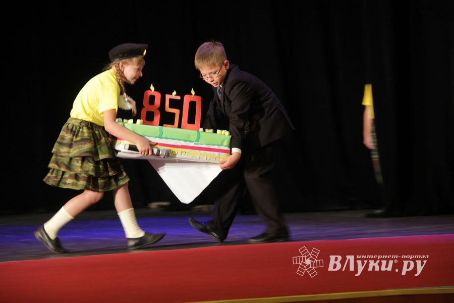 День знаний 10 лицей отметил традиционно (ФОТО)