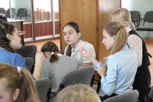 Школьники  отвечали на вопросы о великолукских спортсменах