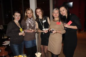 Компания "МТС" поздравляет всех своих клиентов и информационных партнеров с наступающим Новым Годом и Рождеством!