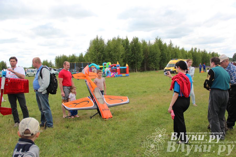 Фестиваль авиамодельного спорта России в Великих Луках