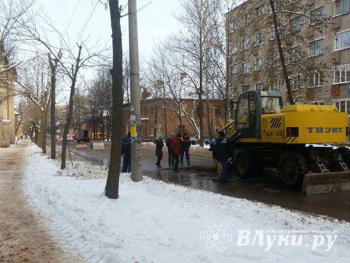 Улица Ставского перекрыта (ФОТО)