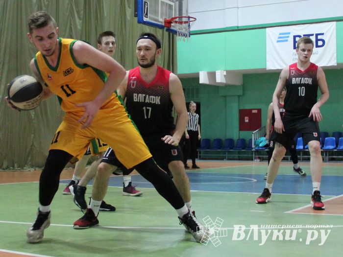 В Великих Луках завершился 4 тур Чемпиона АСБ (ФОТО)