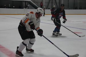 Великолукская команда «Экспресс 40+» дебютировал в НХЛ (ФОТО)