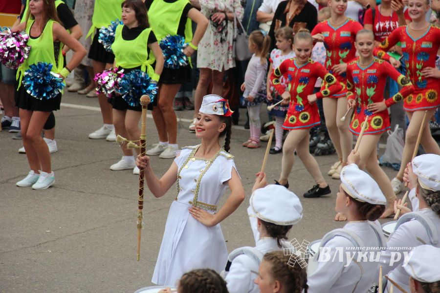 Лучшие мажоретки и барабанщицы награждены (ФОТО)