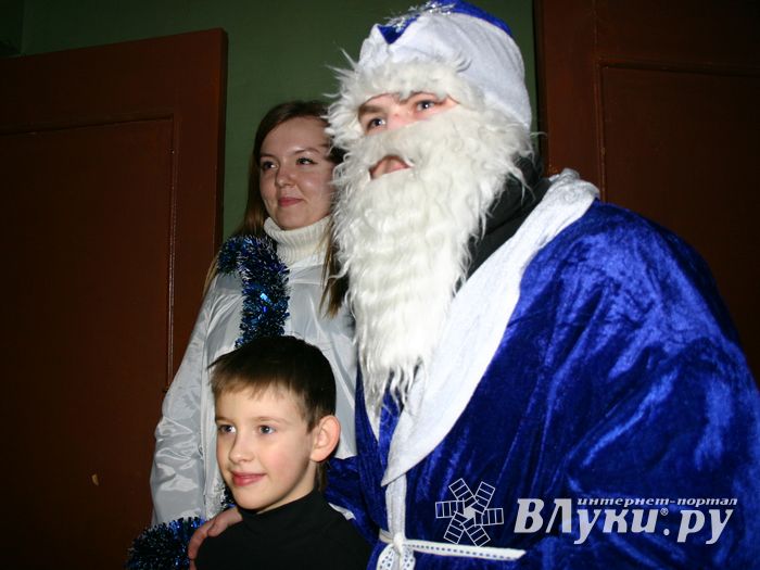 Новый год – время дарить подарки