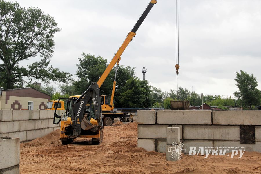 В Великих Луках построят новую 6-ю школу и начнут строить школу в районе ул. Герцена (ФОТО)
