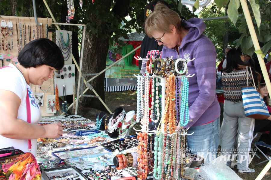 Ярмарка ремесленников в День города