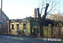 В Невеле сгорел дом из-за неисправной проводки (фото)