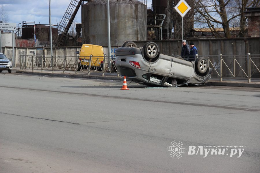 В ДТП на ул. Промышленной пострадал мужчина (ФОТО; ВИДЕО)