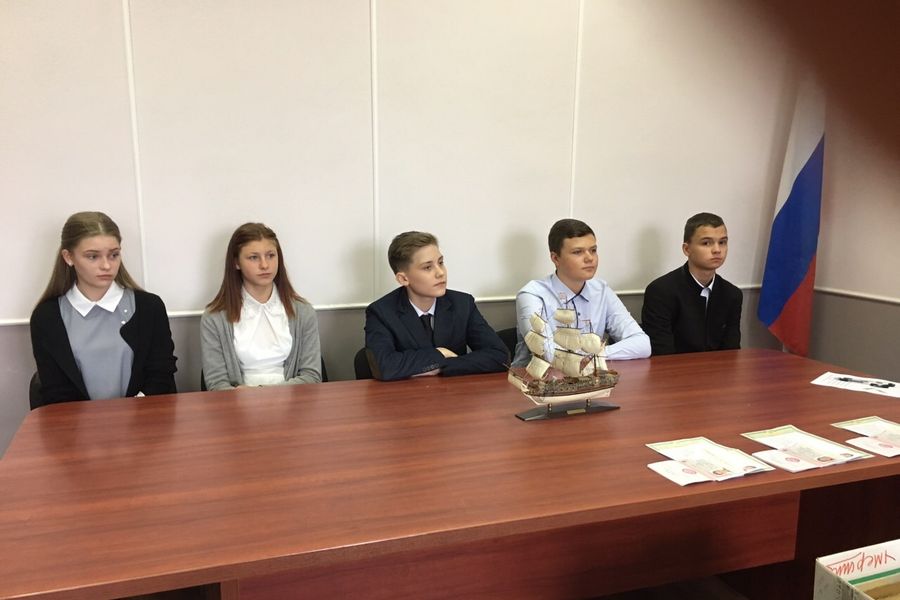 Юным великолучанам пришлось побывать в ОМВД (ФОТО)