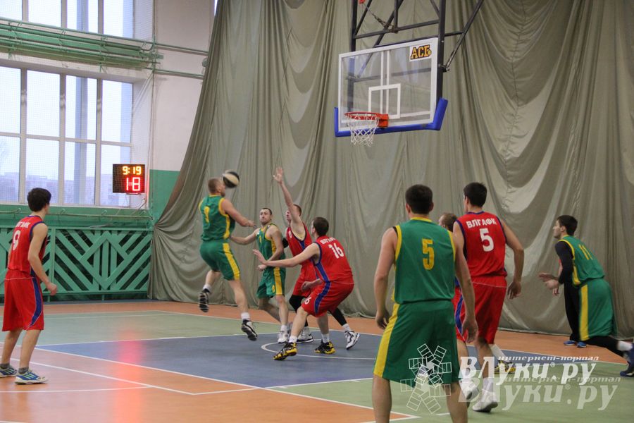 Команды ВЛГАФК стали лучшими на Чемпионате города по баскетболу (фото)