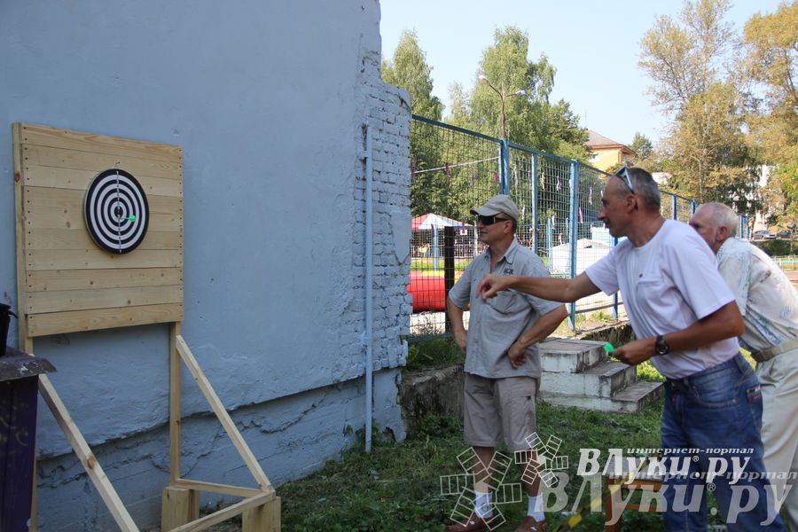 В Великих Луках отметили День физкультурника