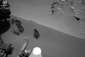 Фото: NASA/www.nasa.gov. Поверхность Марса, снятая марсоходом «Curiosity»