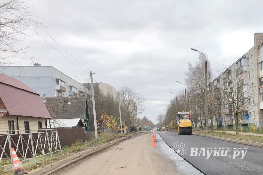 На ул. Мурманской затруднено движение (ФОТО)