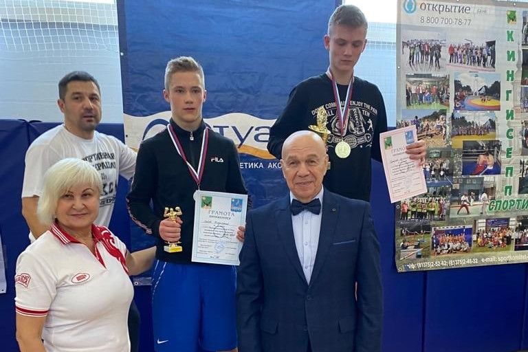 Великолучане привезли семь золотых наград с турнира по боксу (ФОТО)