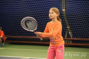 В СК «Ника» проходит открытый городской турнир по большому теннису (фото)