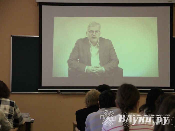 В Великих Луках написали тотальный диктант