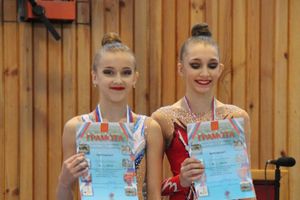 ​В Великих Луках прошли соревнования по художественной гимнастике (ФОТО)