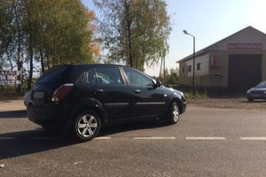 Фотофакт: На выезде из города произошло столкновение автомобилей