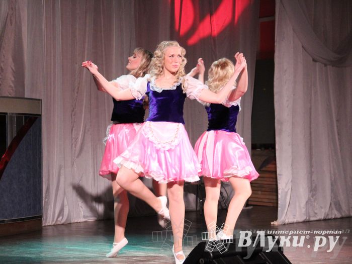 Творческий вечер шоу-балета «Этуаль» и солистов Дома культуры железнодорожников